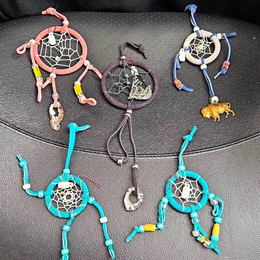 Set a five mini dream catchers